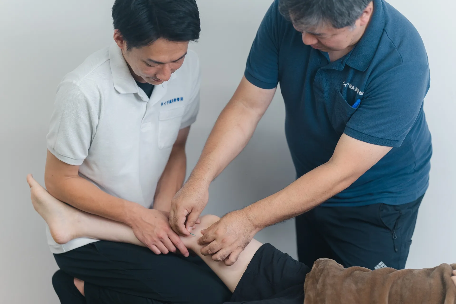 20代 女性 舞台俳優 肉離れ 4日後の大切な通し稽古に間に合わせたい!